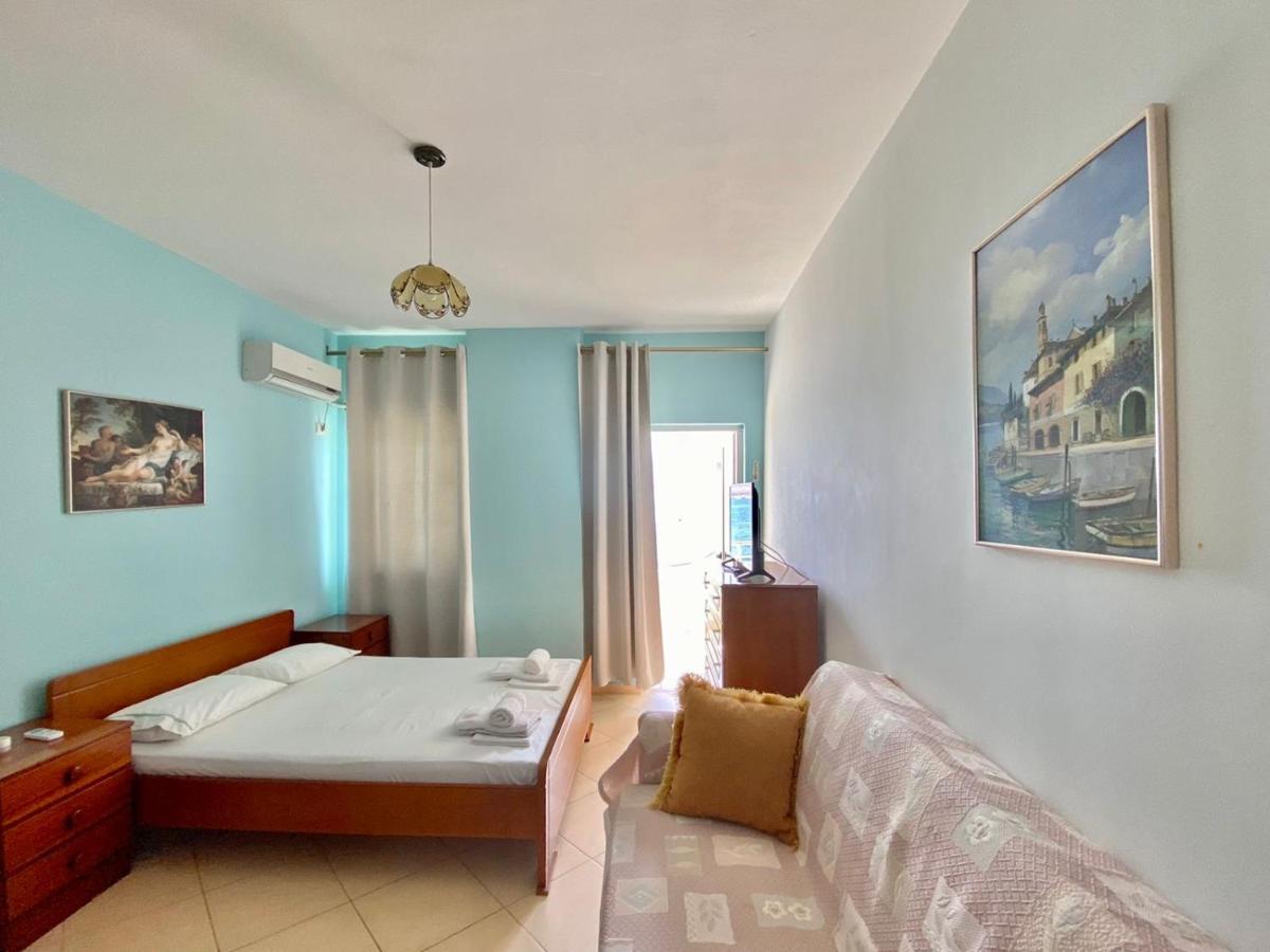 Caramel Sun Studios Apts Sarande Ngoại thất bức ảnh