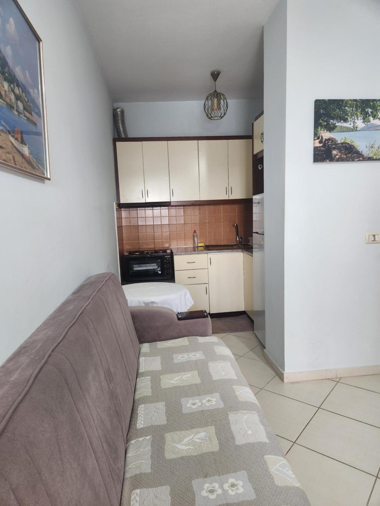 Caramel Sun Studios Apts Sarande Ngoại thất bức ảnh